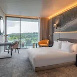 Doubletree By Hilton Azores Lagoa (Azores)